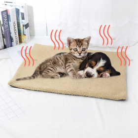 Self Heating Pet Mat; Non-Electric Pet Warming Pad; Self Warming ; Extra Warm (Color: Beige, size: 60*45cm/23.6*17.7in)